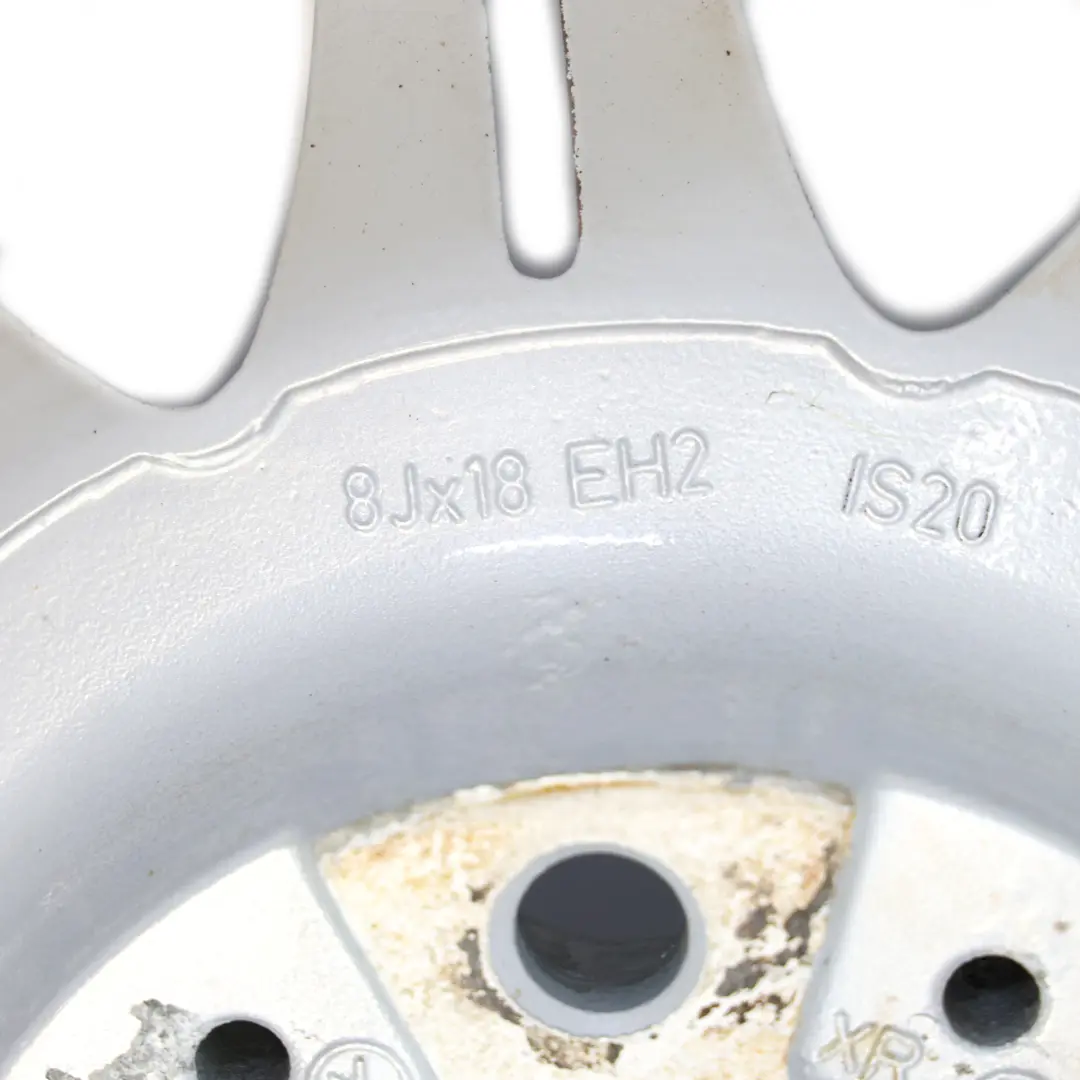 Jante Alliage Argent BMW E60 E61 18" 8J ET:20 M Doubles Rayons 135 pour à propos du numéro de pièce 7905320 Jante Alliage Argent BMW E60 E61 18" 8J ET:20 M Doubles Rayons 135 - SKU 7905320-7 - Numéro de pièce 7905320