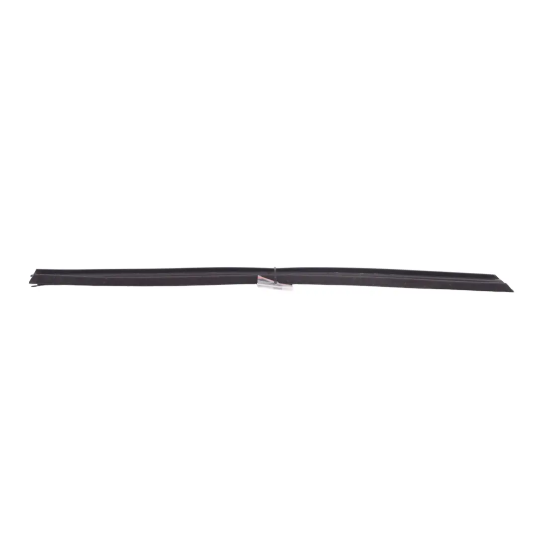 VW Volkswagen Touareg 7L Rear Inner Seal Gasket Rubber Right O/S - SKU 7L0839472B - Part number 7L0839472B