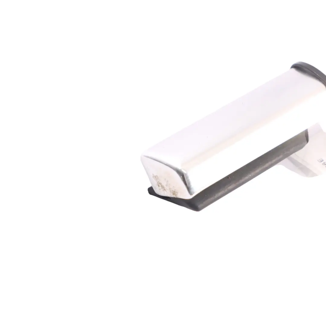 7L Joint D'Étanchéité Arrière Extérieur Droit Chrome pour VW Touareg à propos du numéro de pièce 7L6839476E VW Touareg 7L Joint D'Étanchéité Arrière Extérieur Droit Chrome - SKU 7L6839476E - Numéro de pièce 7L6839476E