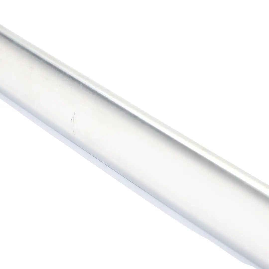 7L Barres De Toit Gauche Droite Ensemble Chromé pour VW Volkswagen Touareg à propos du numéro de pièce 7L6860025 VW Volkswagen Touareg 7L Barres De Toit Gauche Droite Ensemble Chromé - SKU 7L6860025-1 - Numéro de pièce 7L6860025