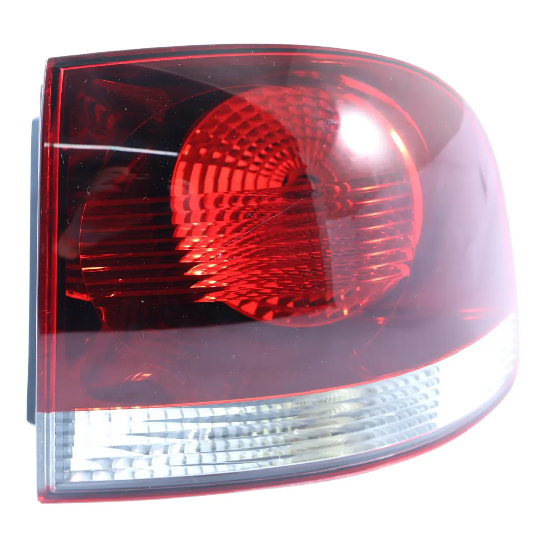 7L Rear Lamp Tail Light Outer Right O/S to VW Volkswagen Touareg with Part number 7L6945096R VW Volkswagen Touareg 7L Rear Lamp Tail Light Outer Right O/S - SKU 7L6945096R-1 - Part number 7L6945096R