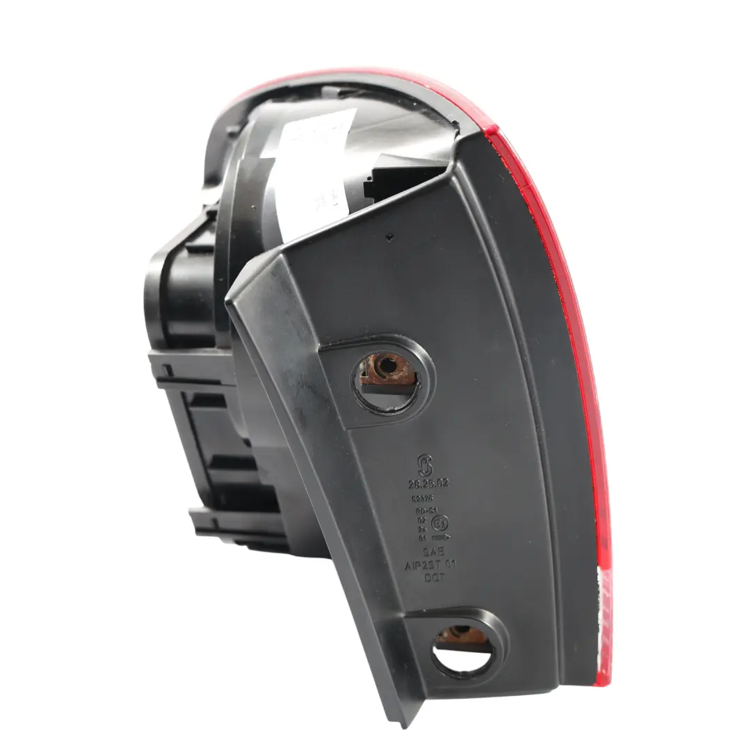 VW Volkswagen Touareg 7L Lampa Tylna Tylna Prawa - SKU 7L6945096R-1 - Numer Części 7L6945096R