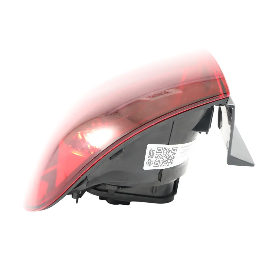 VW Volkswagen Touareg 7L Rear Lamp Tail Light Outer Right O/S - SKU 7L6945096R-1 - Part number 7L6945096R