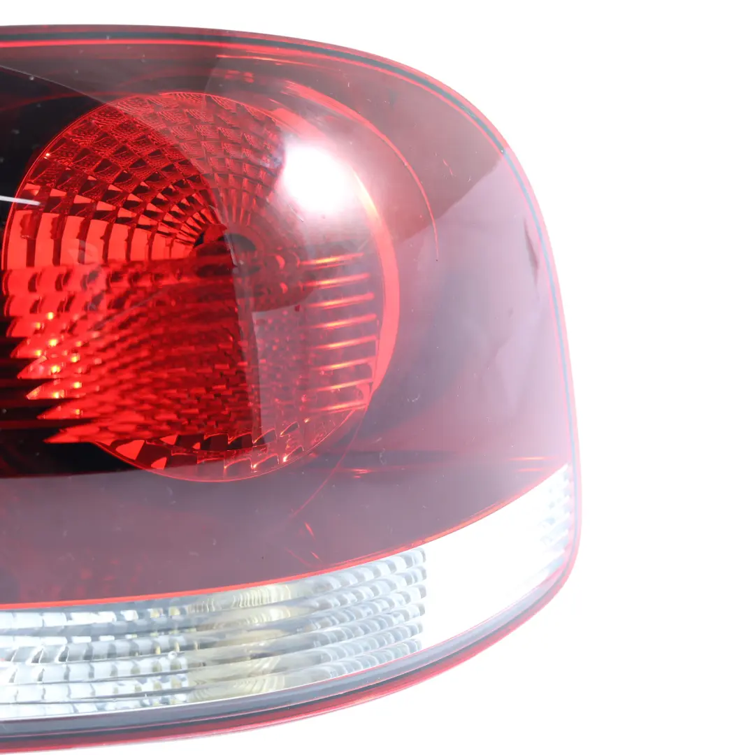 7L Rear Lamp Tail Light Outer Right O/S to VW Volkswagen Touareg with Part number 7L6945096R VW Volkswagen Touareg 7L Rear Lamp Tail Light Outer Right O/S - SKU 7L6945096R-1 - Part number 7L6945096R