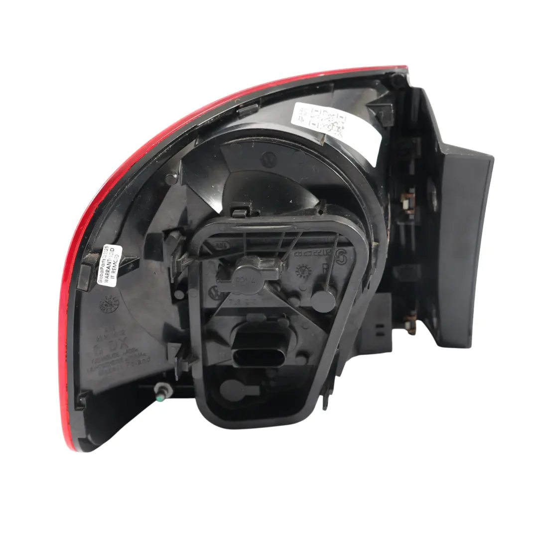 VW Volkswagen Touareg 7L Rear Lamp Tail Light Outer Right O/S - SKU 7L6945096R-1 - Part number 7L6945096R