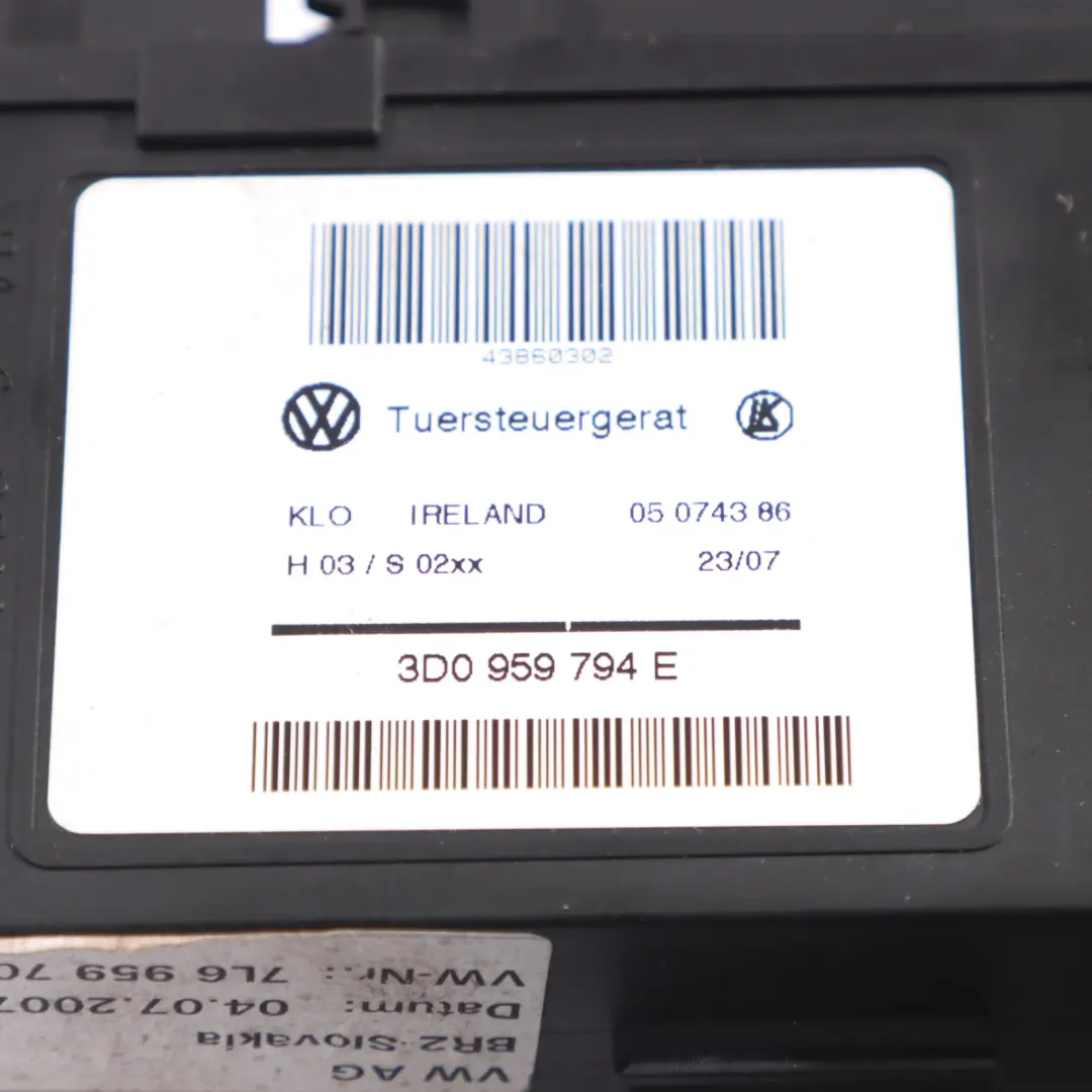 VW Volkswagen Touareg 7L Unité De Commande De Lève Vitre Arrière Droit - SKU 7L6959704 - Numéro de pièce 7L6959704