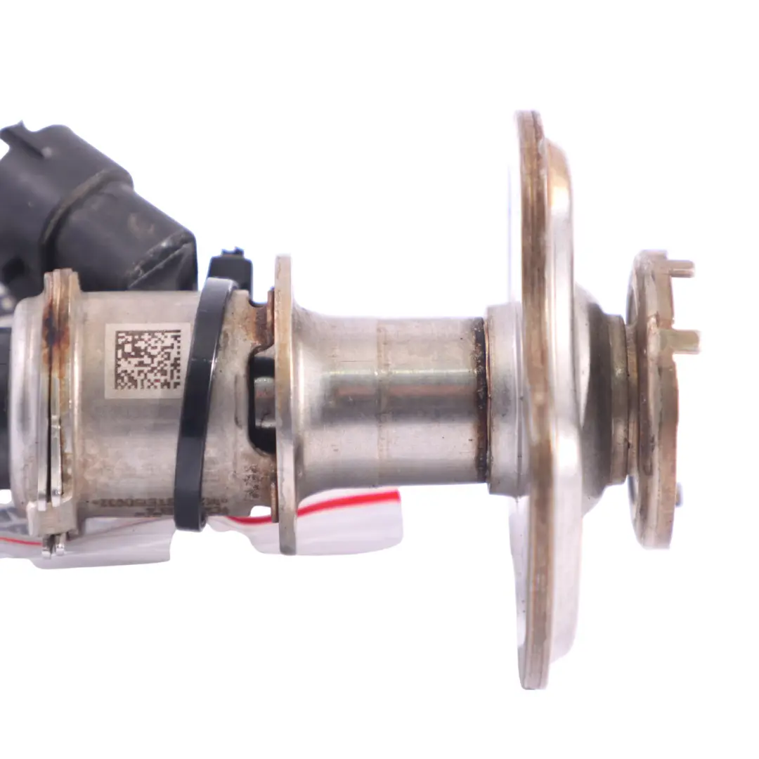 DTNB Adblue Injector Nozzle to Audi A4 B9 2.0 TDI with Part number 7LA131113A Audi A4 B9 2.0 TDI DTNB Adblue Injector Nozzle - SKU 7LA131113A - Part number 7LA131113A