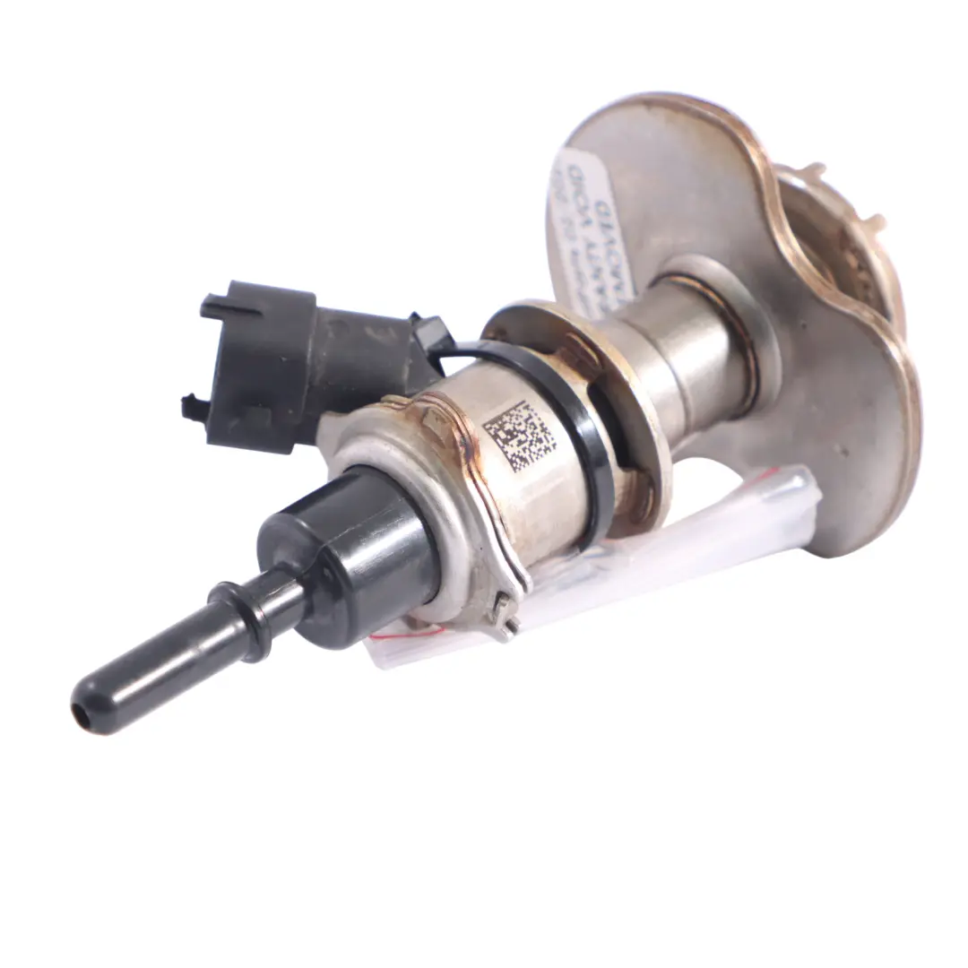 DTNB Bec D'Injecteur Adblue pour Audi A4 B9 2.0 TDI à propos du numéro de pièce 7LA131113A Audi A4 B9 2.0 TDI DTNB Bec D'Injecteur Adblue - SKU 7LA131113A - Numéro de pièce 7LA131113A