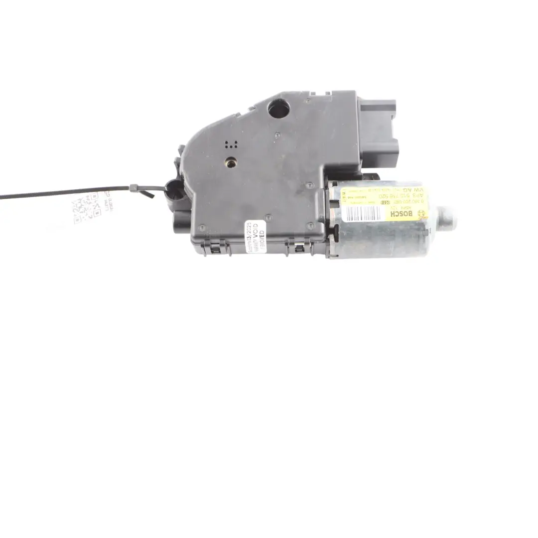 Sunroof Motor Sun Roof to Audi Q5 8R Electric with Part number 7N0959591B Audi Q5 8R Electric Sunroof Motor Sun Roof - SKU 7N0959591B - Part number 7N0959591B