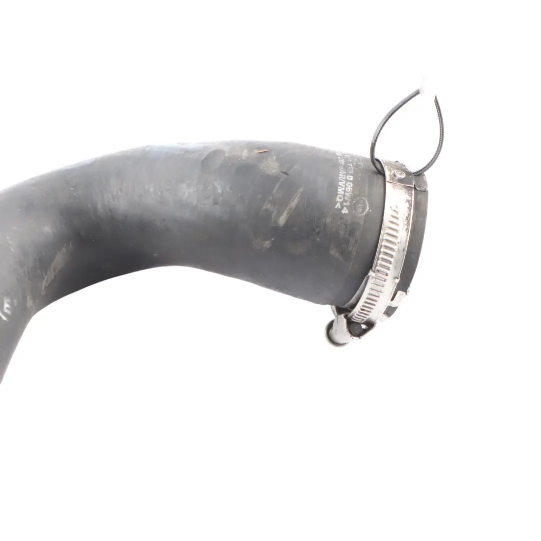 Intake Hose Air Charge Intercooler Pipe Line to Audi Q7 4L 3.0 TDI with Part number 7P0145738D Audi Q7 4L 3.0 TDI Intake Hose Air Charge Intercooler Pipe Line - SKU 7P0145738D - Part number 7P0145738D