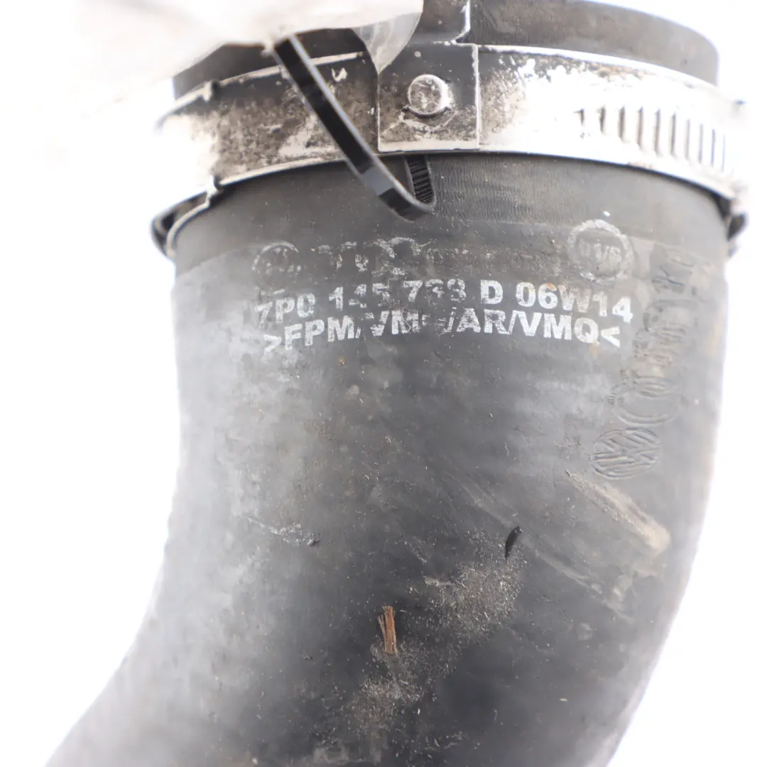 Intake Hose Air Charge Intercooler Pipe Line to Audi Q7 4L 3.0 TDI with Part number 7P0145738D Audi Q7 4L 3.0 TDI Intake Hose Air Charge Intercooler Pipe Line - SKU 7P0145738D - Part number 7P0145738D