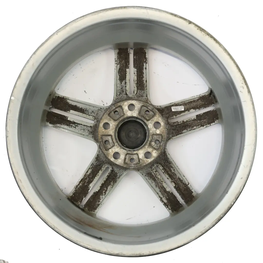 Cerchio in lega posteriore argento 18" M doppio raggio 208 8J per BMW E81 E87 con numero di parte 8036940 BMW E81 E87 Cerchio in lega posteriore argento 18" M doppio raggio 208 8J - SKU 8036940-1 - Numero di parte 8036940