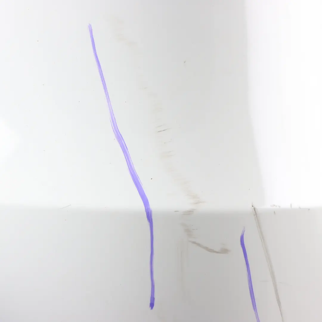 Heckstoßstange Rechts Seitliche Zierleiste Alpinweiß - 300 für BMW X5 E70 M Sport mit Teilenummer 8037282 BMW X5 E70 M Sport Heckstoßstange Rechts Seitliche Zierleiste Alpinweiß - 300 - SKU 8037282-AW - Teilenummer 8037282