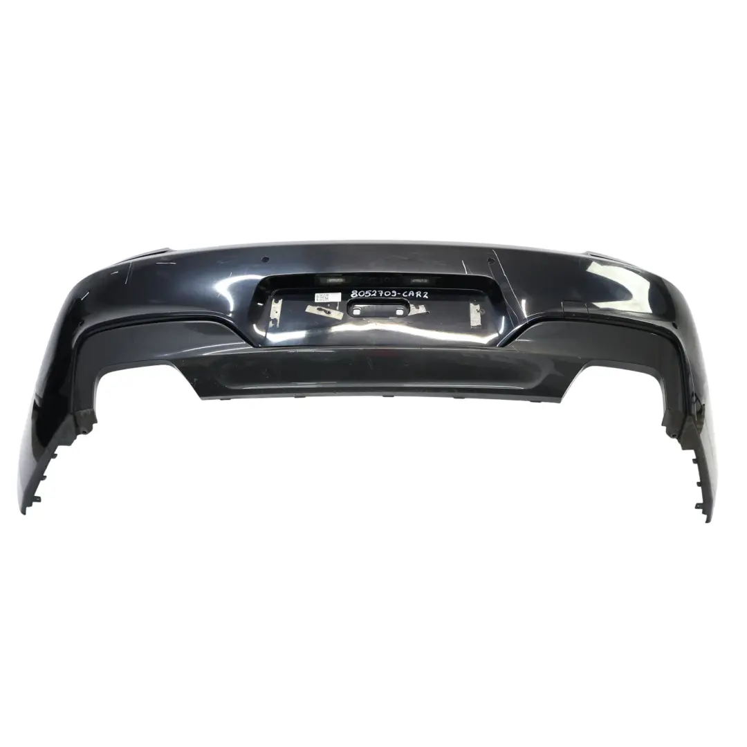 Zderzak Tylny M-Pakiet PDC Carbonschwarz Czarny Metalik - 416 do BMW F12 F13 o numerze 8052709 BMW F12 F13 Zderzak Tylny M-Pakiet PDC Carbonschwarz Czarny Metalik - 416 - SKU 8052709-CAR2 - Numer Części 8052709