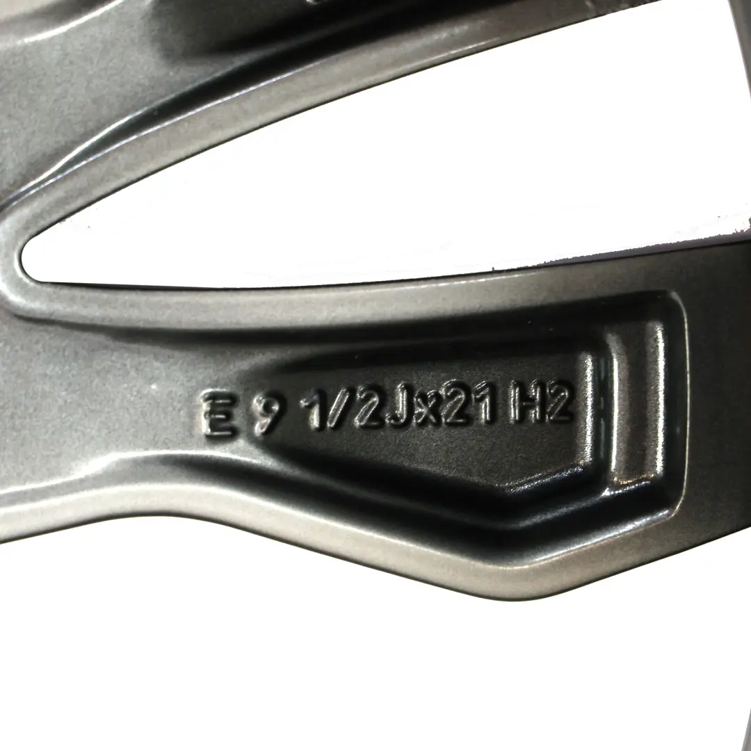 Alloy Wheel Rim 21" 9,5J ET:43 Styling 718M to BMW X3 G01 X4 G02 Rear with Part number 8053456 BMW X3 G01 X4 G02 Rear Alloy Wheel Rim 21" 9,5J ET:43 Styling 718M - SKU 8053456-1 - Part number 8053456