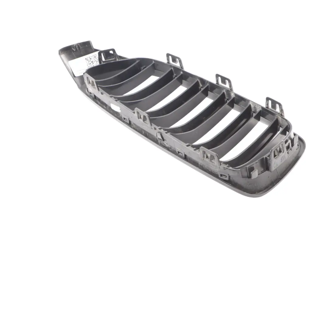 Front Bumper Grill Right to BMW F80 F82 F83 with Part number 8054332 BMW F80 F82 F83 Front Bumper Grill Right - SKU 8054332 - Part number 8054332