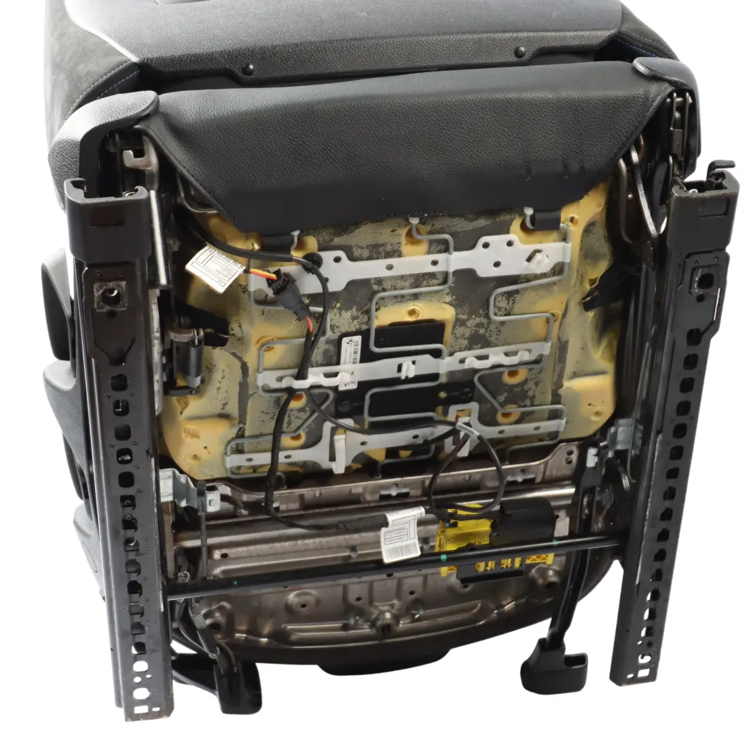 Asiento depotivo delantero izquierdo Hexagon Alcantara Antracita para BMW F20 M Sport con número de pieza 8055047 BMW F20 M Sport Asiento depotivo delantero izquierdo Hexagon Alcantara Antracita - SKU 8055047-3 - Número de pieza 8055047