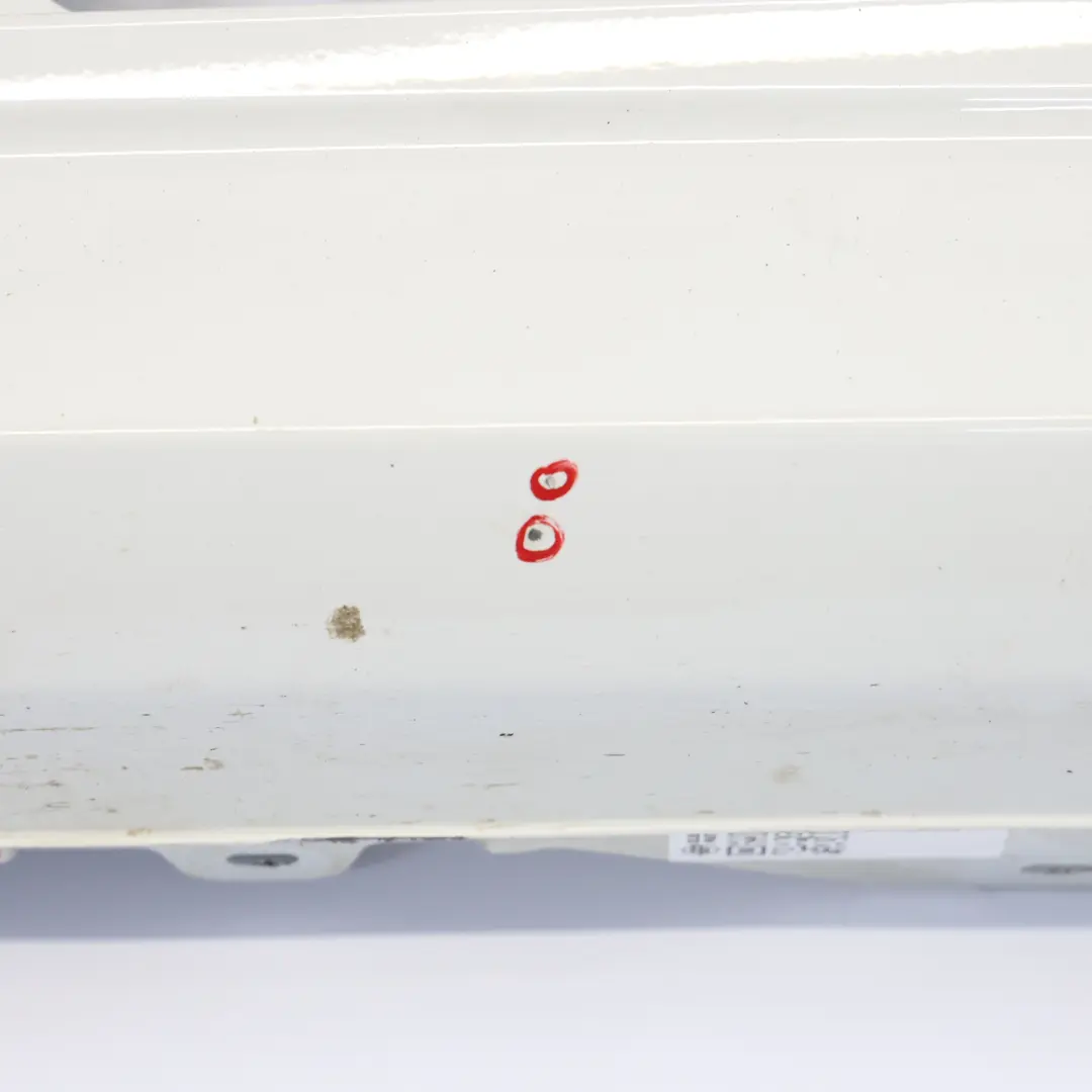 Faldón Lateral M Sport Listón de umbral Izquierdo Alpinweiss 3 - 300 para BMW F32 F33 con número de pieza 8060847 BMW F32 F33 Faldón Lateral M Sport Listón de umbral Izquierdo Alpinweiss 3 - 300 - SKU 8060847-AW5 - Número de pieza 8060847