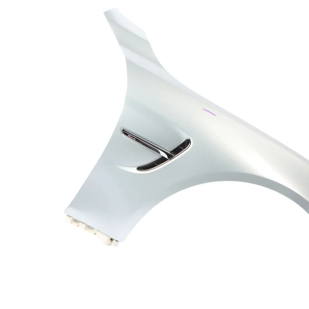 Side Panel Fender Wing Front Right O/S Silverstone II - A29 to BMW F82 F83 M4 with Part number 8066918 BMW F82 F83 M4 Side Panel Fender Wing Front Right O/S Silverstone II - A29 - SKU 8066918-SIL - Part number 8066918
