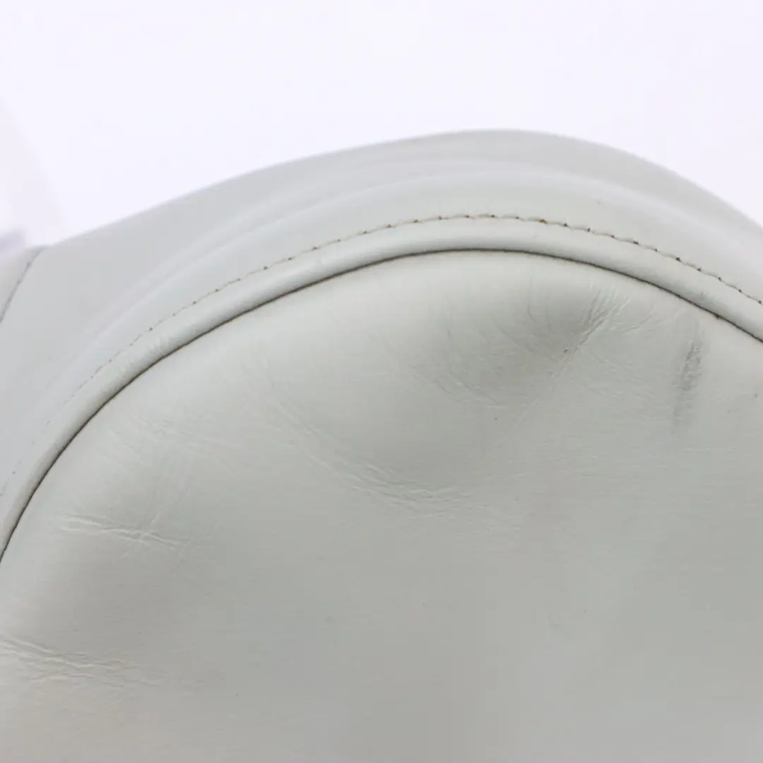 Housse Dossier De Siège Avant En Tissu Chauffant Droit Cuir pour BMW M4 F82 à propos du numéro de pièce 8069552 BMW M4 F82 Housse Dossier De Siège Avant En Tissu Chauffant Droit Cuir - SKU 8069552-1 - Numéro de pièce 8069552