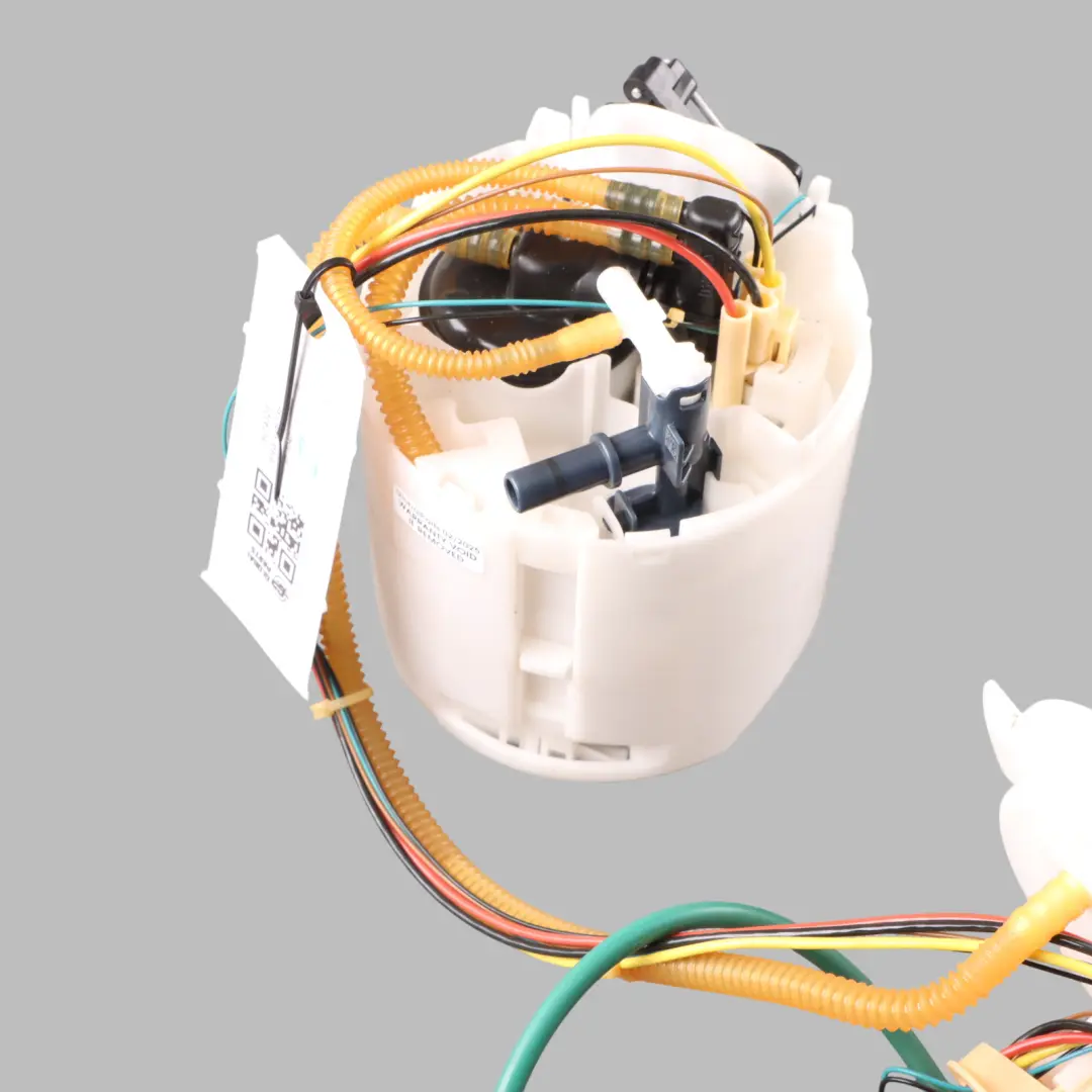 X3M X4M F97 F98 S58 Fuel Petrol Pump Sender Level Sensor Unit to BMW with Part number 8074323 BMW X3M X4M F97 F98 S58 Fuel Petrol Pump Sender Level Sensor Unit - SKU 8074323 - Part number 8074323