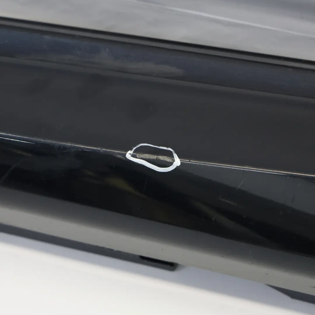 Sill Strip M Sport Faldón Lateral Izquierdo Carbonschwarz - 416 para BMW G32 GT con número de pieza 8094111 BMW G32 GT Sill Strip M Sport Faldón Lateral Izquierdo Carbonschwarz - 416 - SKU 8094111-CAR - Número de pieza 8094111