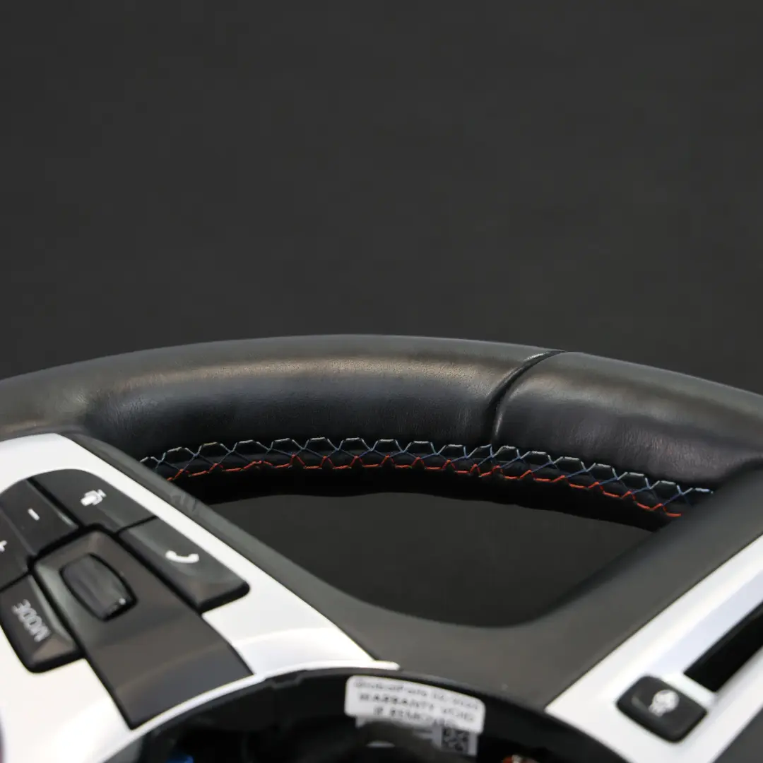 Negro Cuero Calentado Palanca de Cambio para Volante BMW X3 M F97 X4 M F98 M Sport con número de pieza 8097998 Volante BMW X3 M F97 X4 M F98 M Sport Negro Cuero Calentado Palanca de Cambio - SKU 8097998 - Número de pieza 8097998