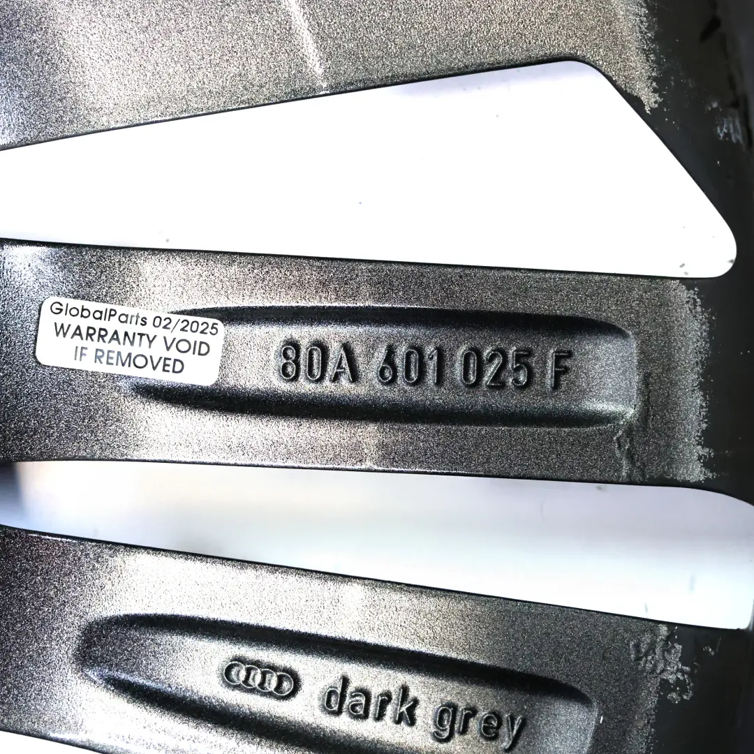 80A S-Line Felga Aluminiowa 20" 8J ET:39 do Audi Q5 FY o numerze 80A601025F Audi Q5 FY 80A S-Line Felga Aluminiowa 20" 8J ET:39 - SKU 80A601025F-2 - Numer Części 80A601025F