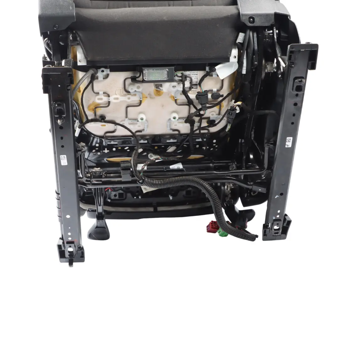 Mk2 FY Sedile sport anteriore destro riscaldato S-Line Mezza Pelle Nero per Audi Q5 con numero di parte 80A881806M Audi Q5 Mk2 FY Sedile sport anteriore destro riscaldato S-Line Mezza Pelle Nero - SKU 80A881806M - Numero di parte 80A881806M