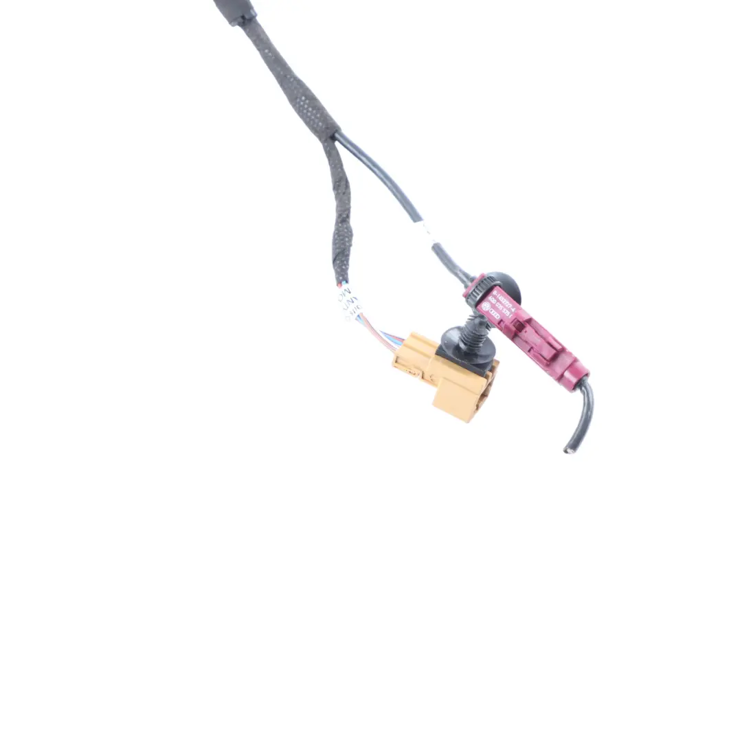 Audi Q5 FY Telephone Antenna Adapter Wiring Harness Connector - SKU 80A971178B - Part number 80A971178B