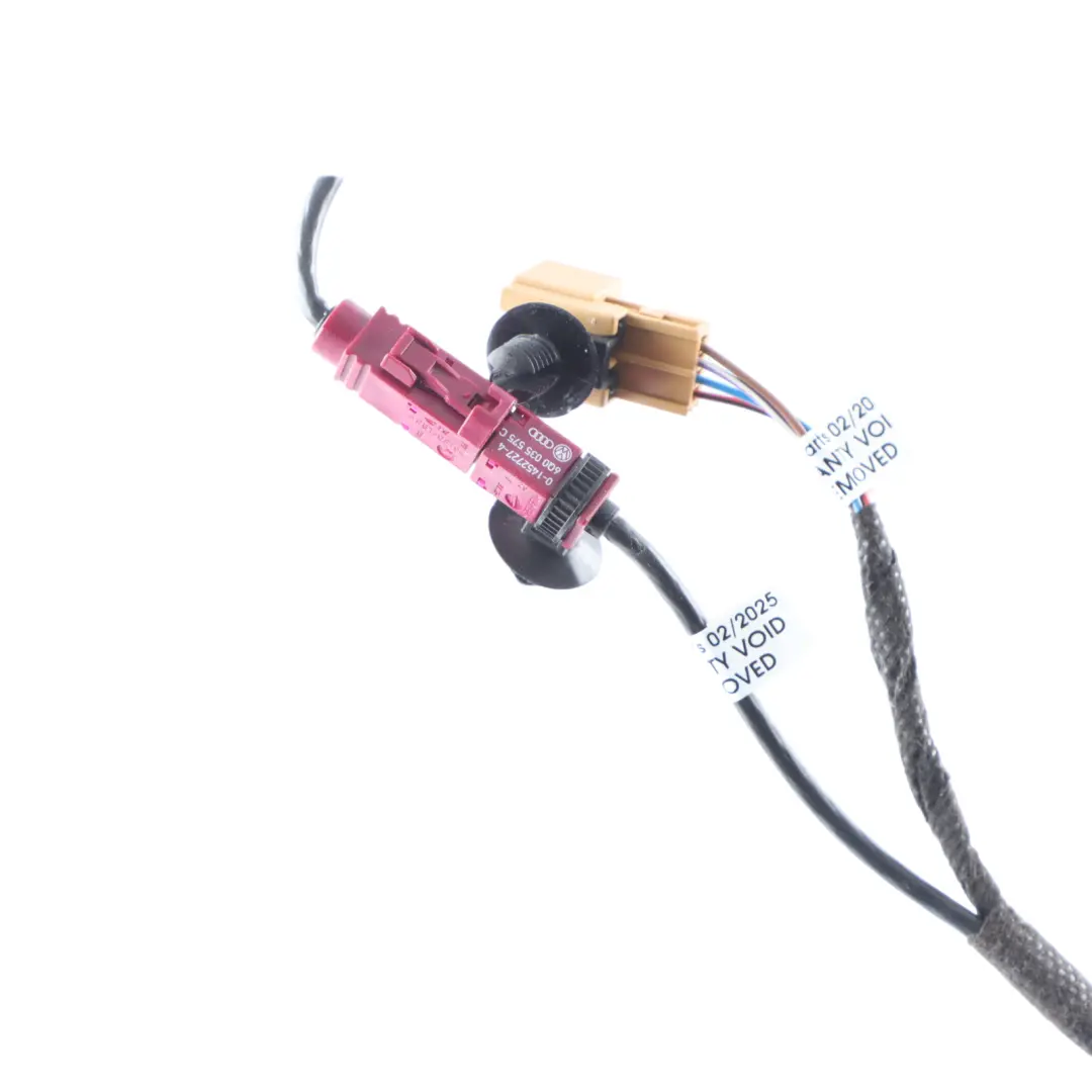 Telephone Antenna Adapter Wiring Harness Connector to Audi Q5 FY with Part number 80A971178B Audi Q5 FY Telephone Antenna Adapter Wiring Harness Connector - SKU 80A971178B - Part number 80A971178B