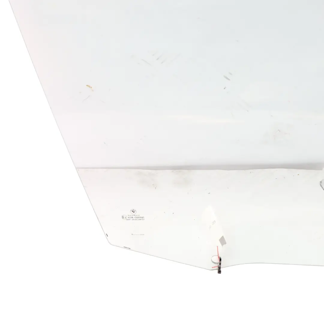 Puerta Delantera Ventana Lateral Cristal AS2 Verde Derecha para BMW E46 con número de pieza 8196026 BMW E46 Puerta Delantera Ventana Lateral Cristal AS2 Verde Derecha - SKU 8196026-1 - Número de pieza 8196026