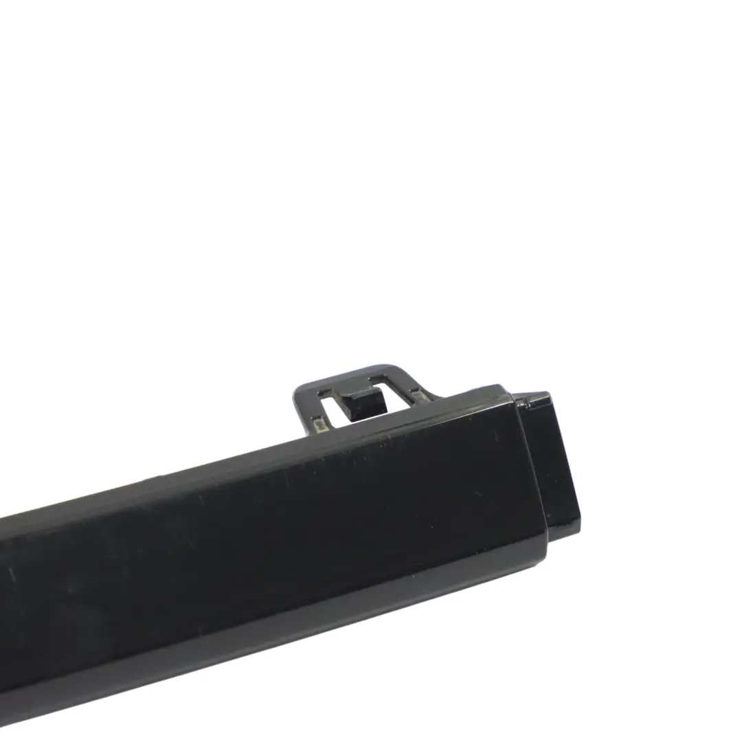 Audi Q2 GA Staffa Paraurti Posteriore Supporto Supporto Trim Destra - SKU 81A807578 - Numero di parte 81A807578