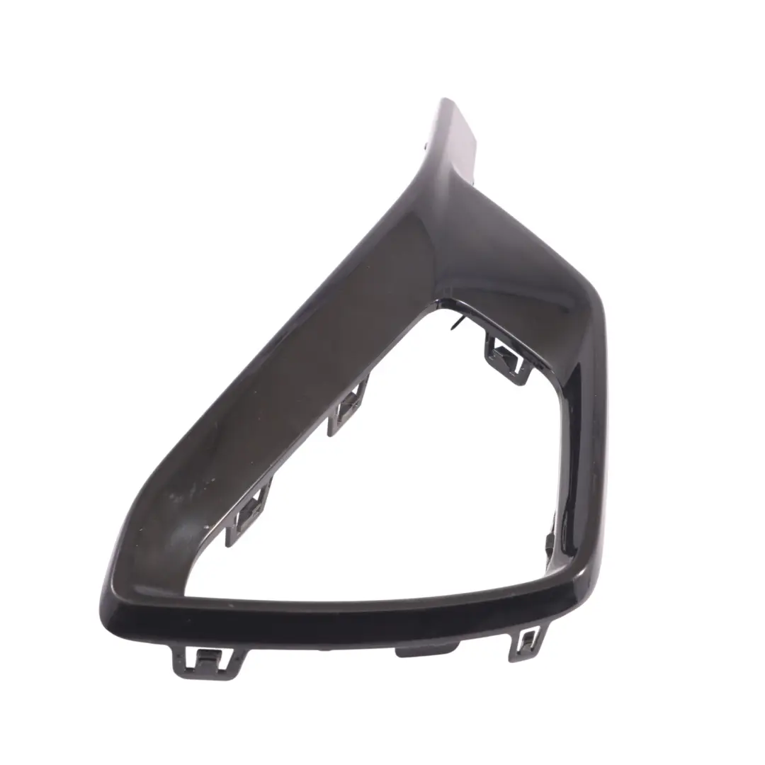Audi Q2 GA Garniture De Pare-Chocs Arrière Grille D'Insertion Droite - SKU 81A807968 - Numéro de pièce 81A807968