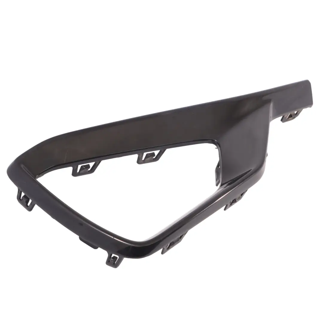 Audi Q2 GA Hintere Stoßstange Trim Einfügen Kühlergrill Rechts - SKU 81A807968 - Teilenummer 81A807968
