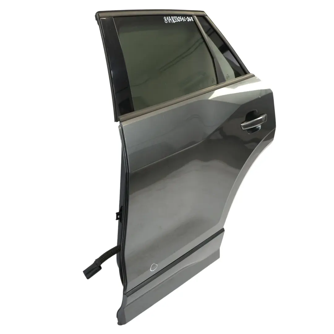 Audi Q2 GA Puerta Trasera Izquierda Daytona Grey Efecto Perla - Z7S - SKU 81A833051C-DGR - Número de pieza 81A833051C