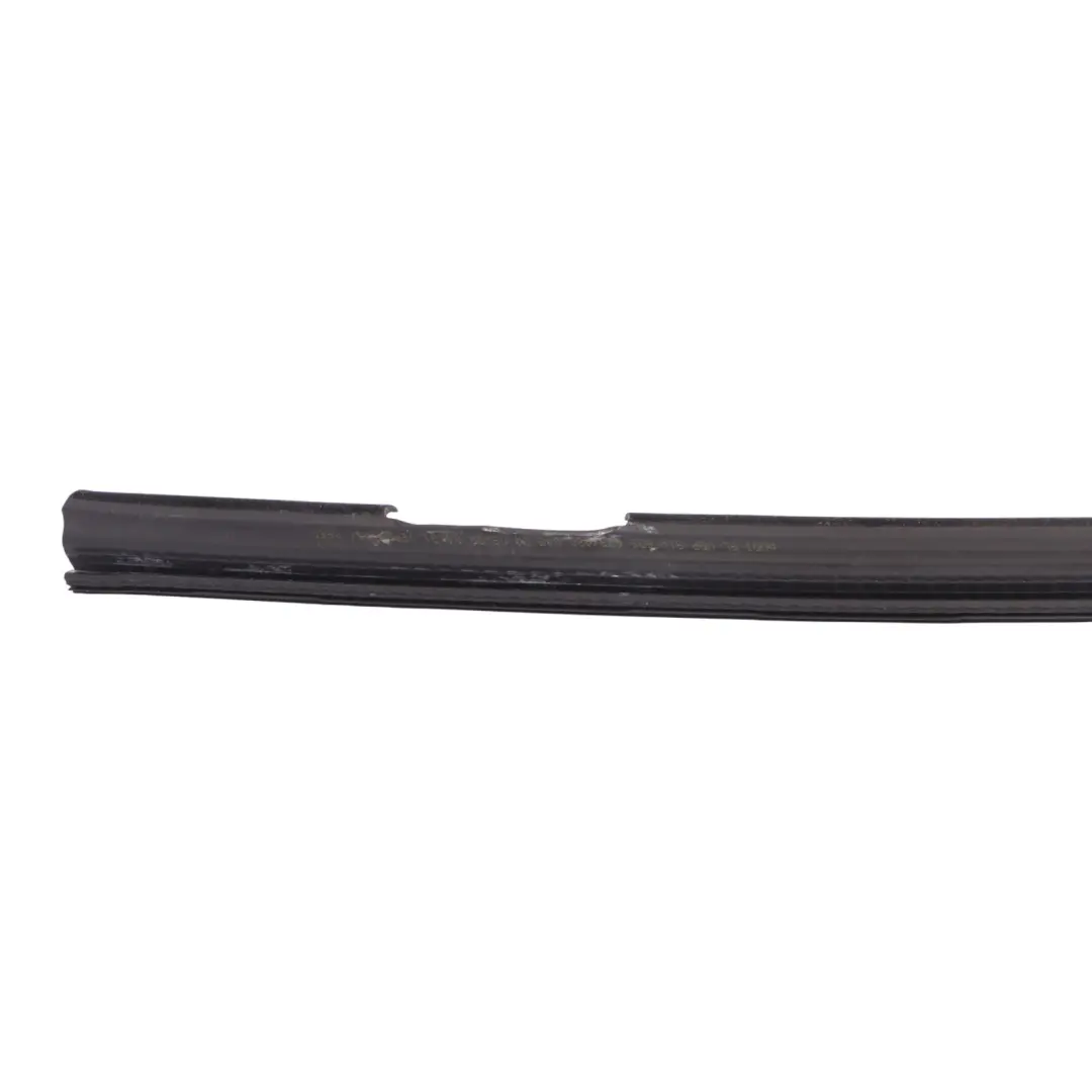 Porta Posteriore Interna Finestra Guarnizione Gomma Destra Audi Q2 GA - SKU 81A839480 - Numero di parte 81A839480