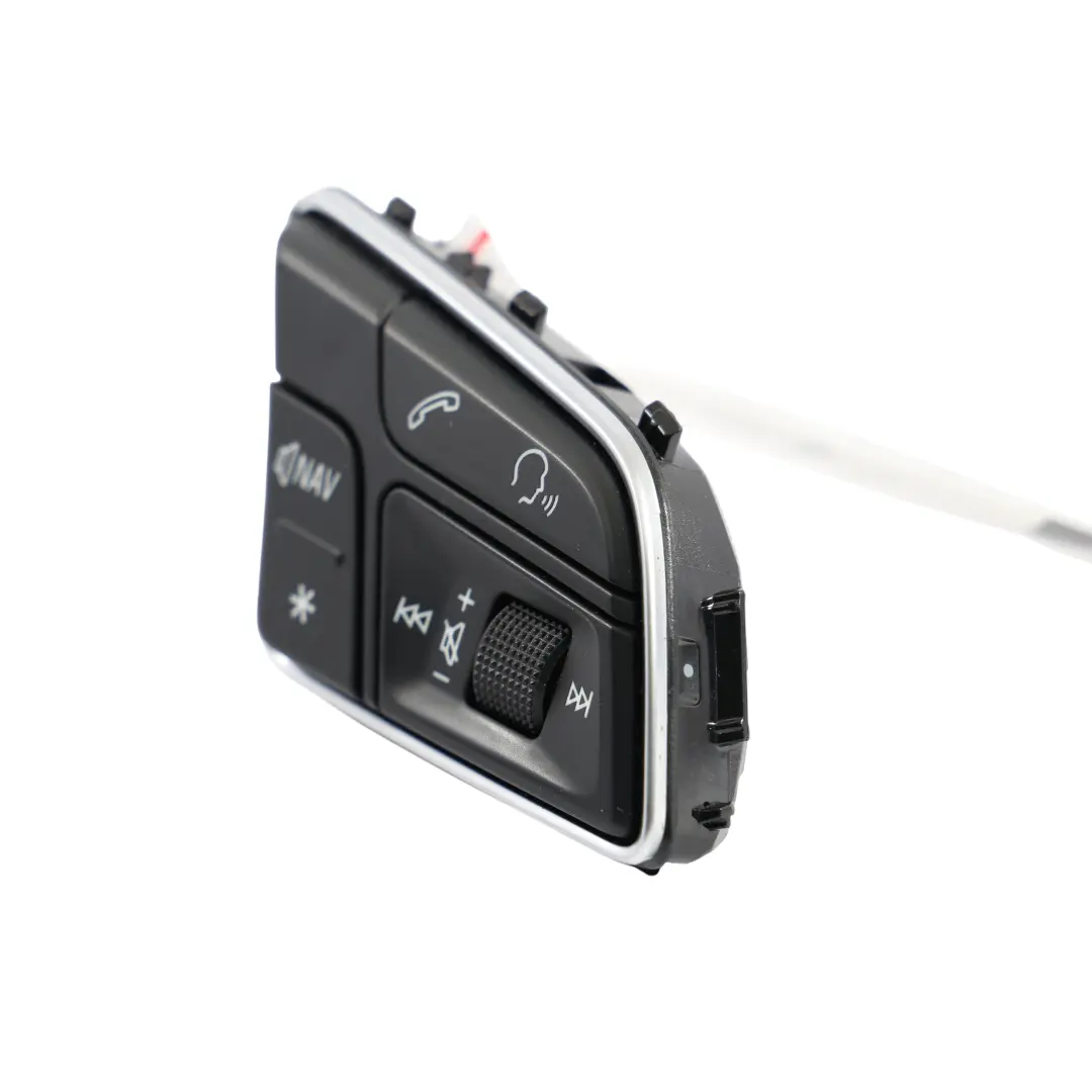 Lenkrad Multifunktionsschalter Taste Rechts für Audi A3 8V mit Teilenummer 81A951523 Audi A3 8V Lenkrad Multifunktionsschalter Taste Rechts - SKU 81A951523-1 - Teilenummer 81A951523