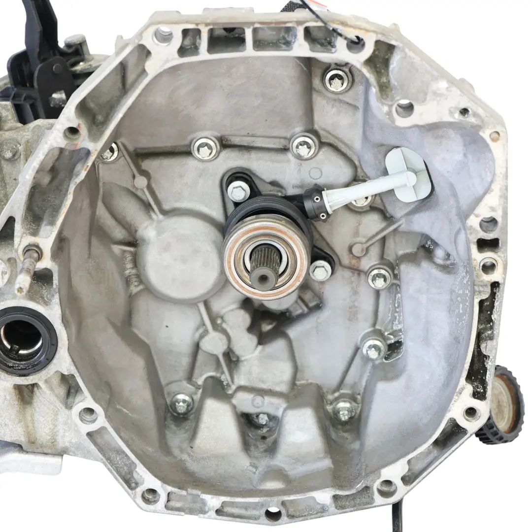 Caja Cambios Manual 700710 700.710 GARANTIA para Mercedes W415 Citan con número de pieza 8200786560 Mercedes W415 Citan Caja Cambios Manual 700710 700.710 GARANTIA - SKU 8200786560 - Número de pieza 8200786560