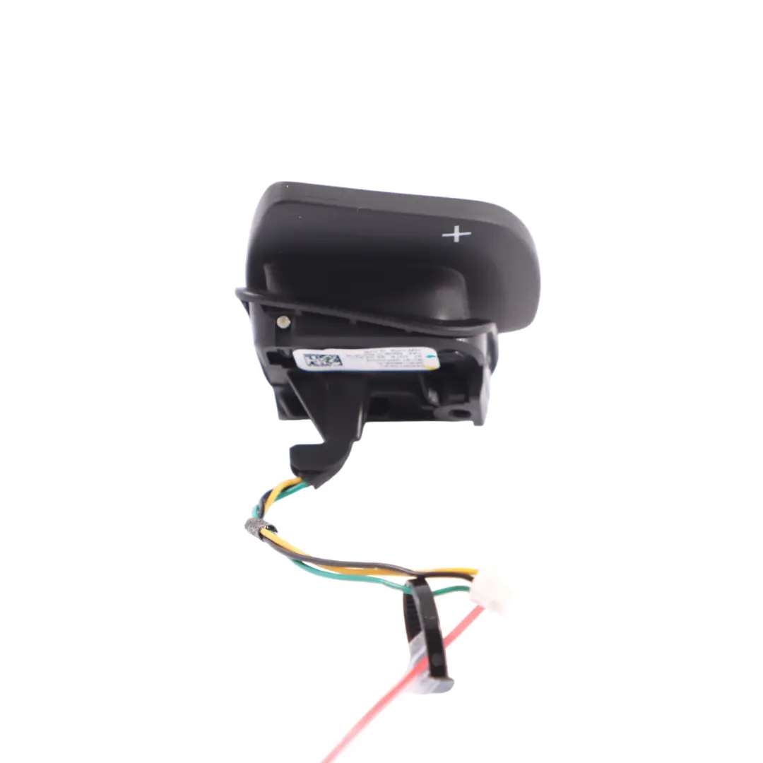 Palettes Changement Vitesse Au Volant Plus Droite pour Audi A3 S3 à propos du numéro de pièce 82A951523C Audi A3 S3 Palettes Changement Vitesse Au Volant Plus Droite - SKU 82A951523C-1 - Numéro de pièce 82A951523C