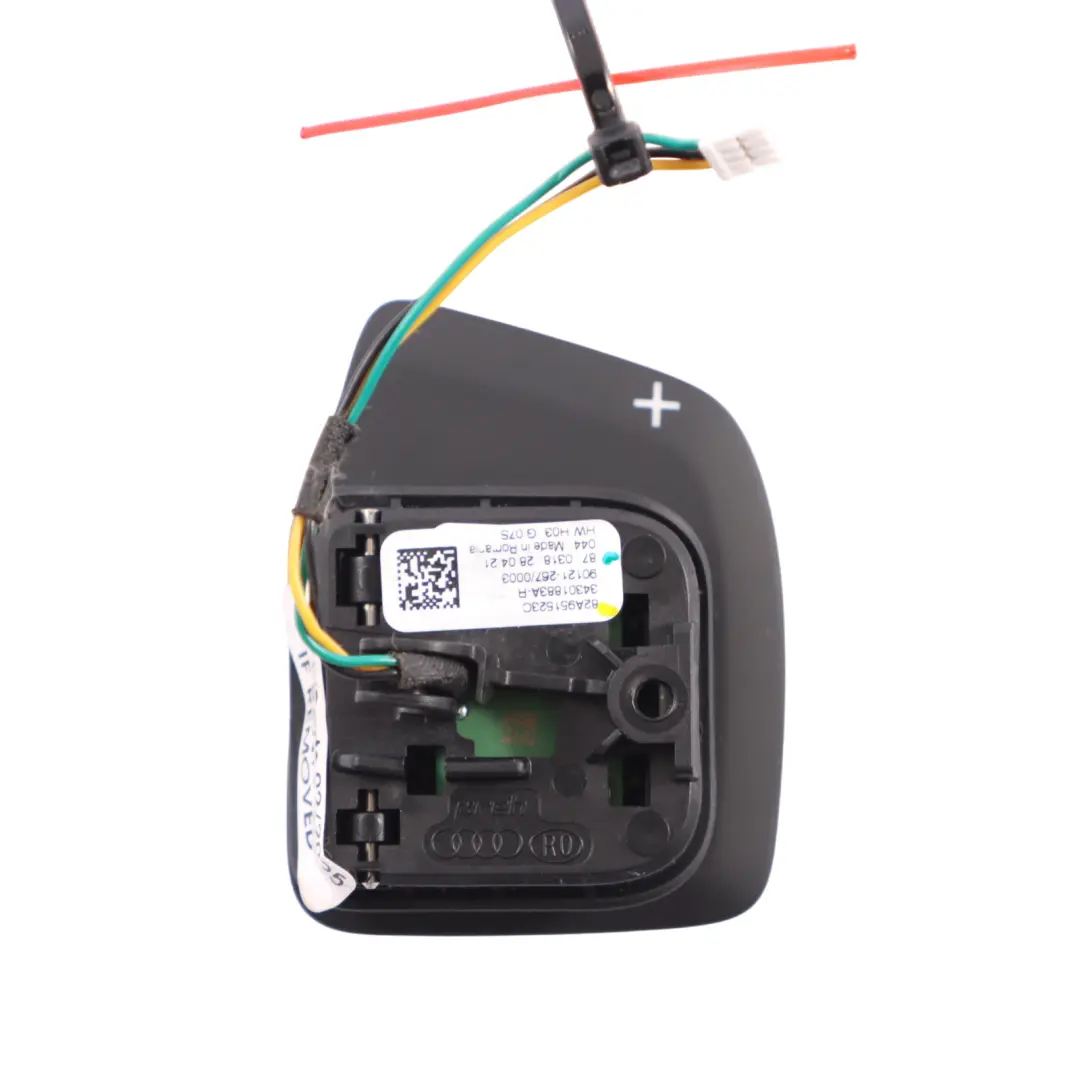 Paddle Shift Plus Destra per Audi A3 S3 Volante con numero di parte 82A951523C Audi A3 S3 Volante Paddle Shift Plus Destra - SKU 82A951523C-1 - Numero di parte 82A951523C