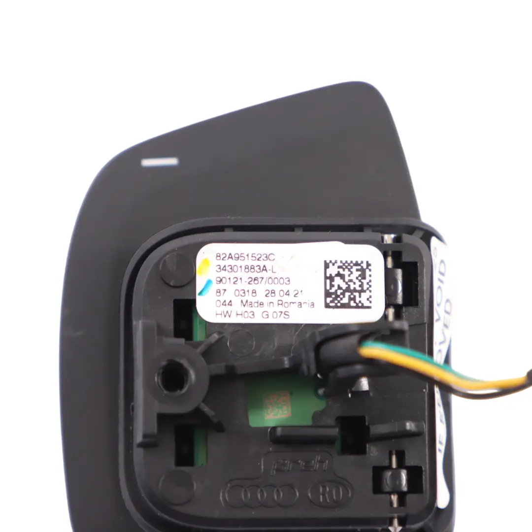 Paddle Cambio Più Meno Sinistra Destra per Audi A3 S3 Volante con numero di parte 82A951523C Audi A3 S3 Volante Paddle Cambio Più Meno Sinistra Destra - SKU 82A951523C - Numero di parte 82A951523C