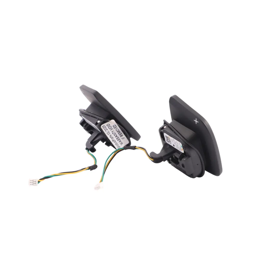 Audi A3 S3 Volante Paddle Cambio Più Meno Sinistra Destra - SKU 82A951523C - Numero di parte 82A951523C