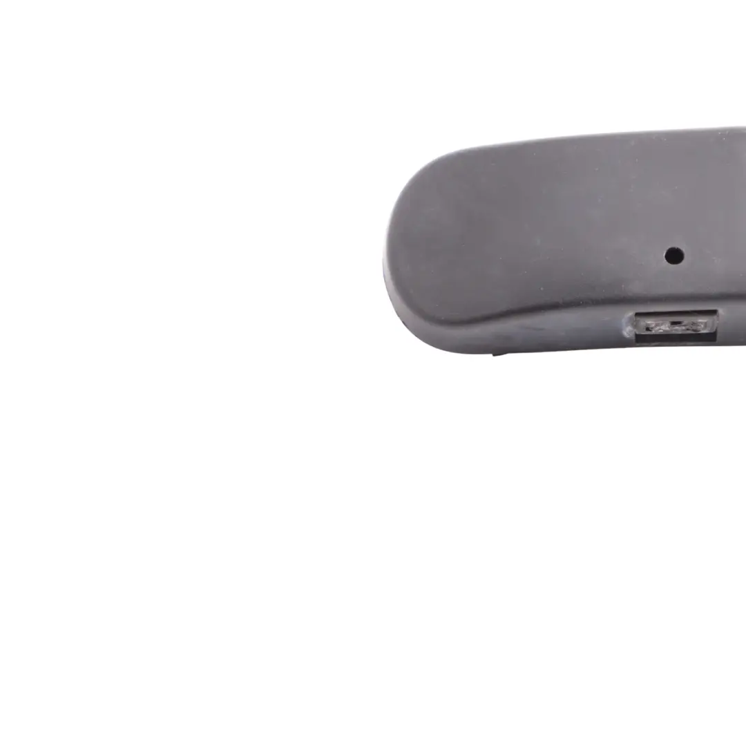 Limpiaparabrisas Delantero Boquilla Calefactada Derecho para Audi Q3 F3 con número de pieza 83A955988A Audi Q3 F3 Limpiaparabrisas Delantero Boquilla Calefactada Derecho - SKU 83A955988A - Número de pieza 83A955988A