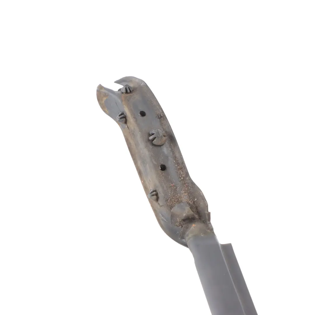 Door Seal Window Guide Sealing Rubber Gasket Right O/S to BMW F46 Rear with Part number 8498430 BMW F46 Rear Door Seal Window Guide Sealing Rubber Gasket Right O/S - SKU 8498430 - Part number 8498430