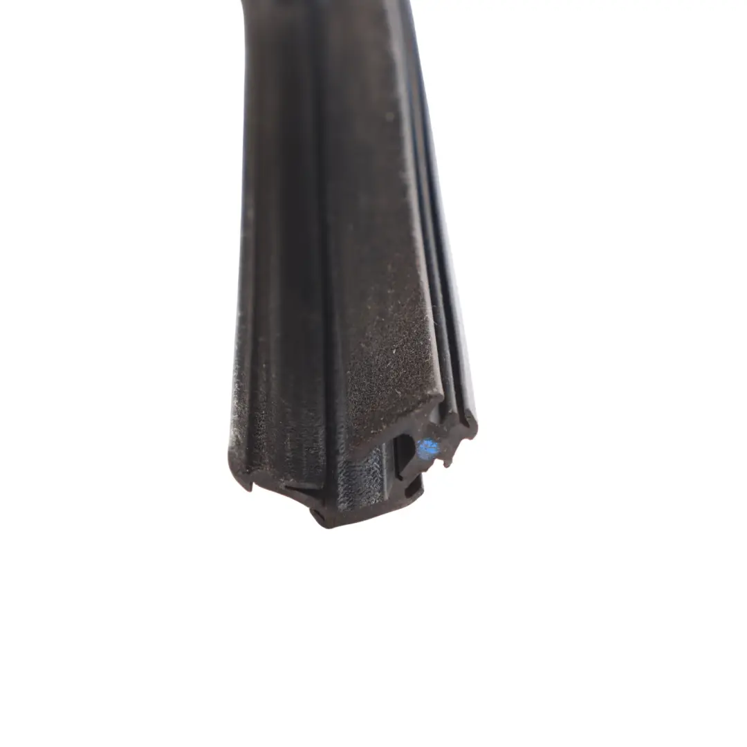 Door Seal Window Guide Sealing Rubber Gasket Right O/S to BMW F46 Rear with Part number 8498430 BMW F46 Rear Door Seal Window Guide Sealing Rubber Gasket Right O/S - SKU 8498430 - Part number 8498430