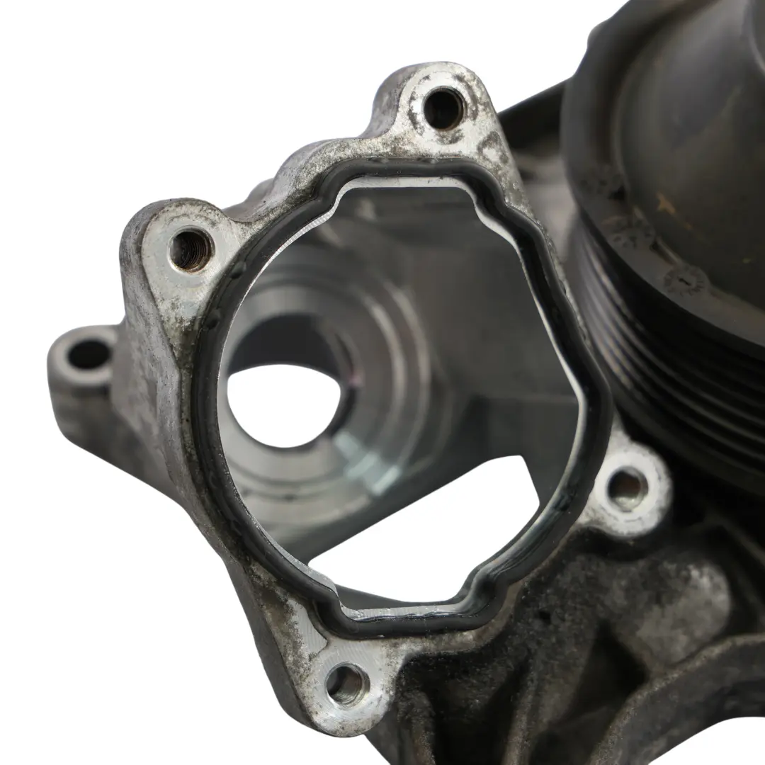 Bomba Mecánica Agua Refrigerante para BMW F07 GT F10 F11 F01 F02 X5 E70 LCI con número de pieza 8516435 BMW F07 GT F10 F11 F01 F02 X5 E70 LCI Bomba Mecánica Agua Refrigerante - SKU 8516435 - Número de pieza 8516435