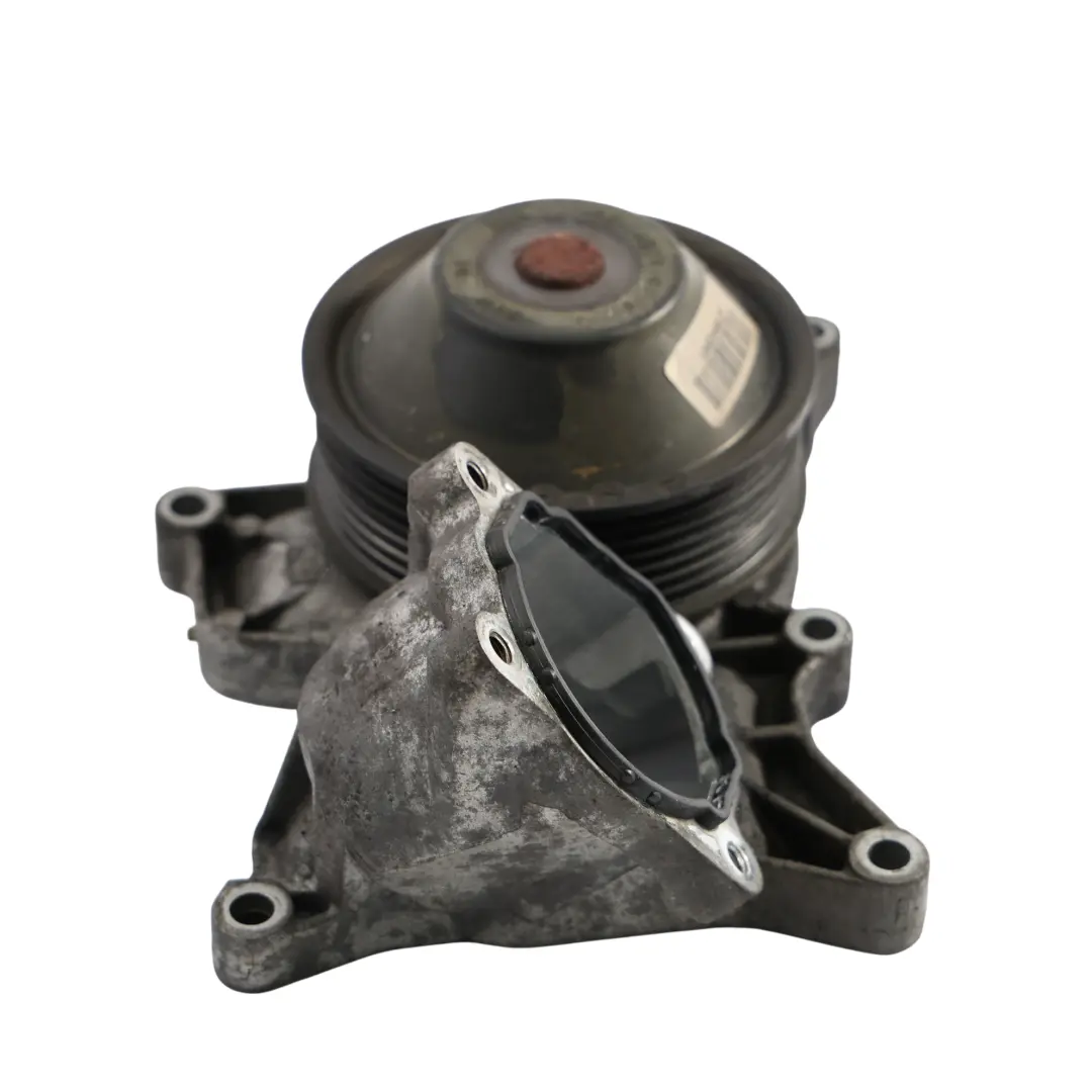 BMW F07 GT F10 F11 F01 F02 X5 E70 LCI Bomba Mecánica Agua Refrigerante - SKU 8516435 - Número de pieza 8516435