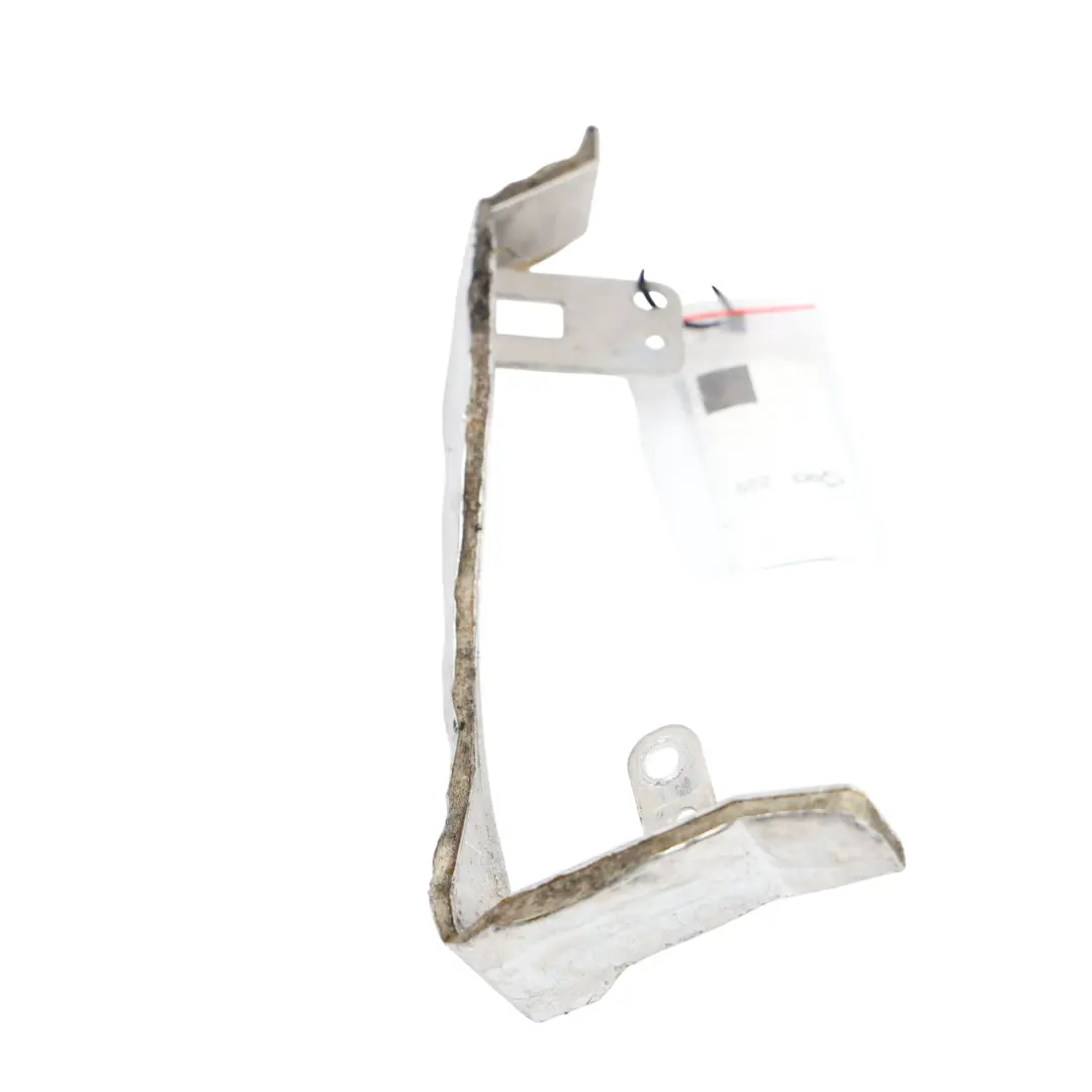 Osłona Termiczna Kolektora Wydechowego do BMW G11 G12 G30 G31 G32 o numerze 8588467 BMW G11 G12 G30 G31 G32 Osłona Termiczna Kolektora Wydechowego - SKU 8588467 - Numer Części 8588467