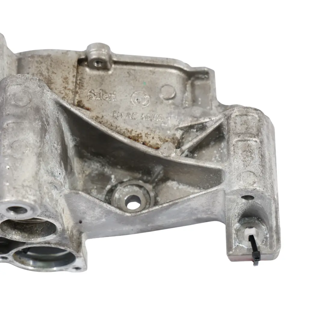 Halterung Für Kühlmittelpumpe Für Benzinmotor BMW G20 B48 für mit Teilenummer 8650988 Halterung Für Kühlmittelpumpe Für Benzinmotor BMW G20 B48 - SKU 8650988 - Teilenummer 8650988